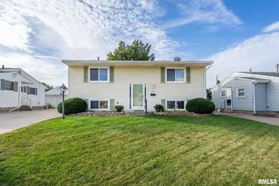 5000 44th Ave Avenue, Moline, IL 61265 - Photo 1