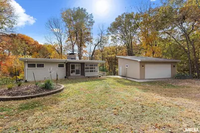 2575 33rd Street, Moline, IL 61265 - Photo 1