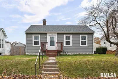 2918 11th Avenue #B, Moline, IL 61265 - Photo 1