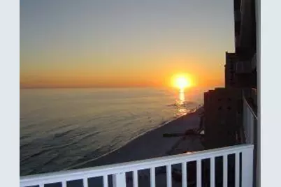 8577 Gulf Boulevard #APT 1104, Navarre, FL 32566 - Photo 1