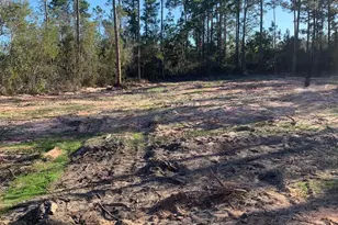 6531 Leisure St, Navarre, FL 32566 - Photo 1