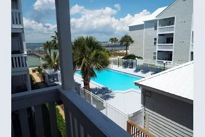 1330 SE Miracle Strip Parkway Parkway SE #204, Fort Walton Beach, FL 32548 - Photo 1