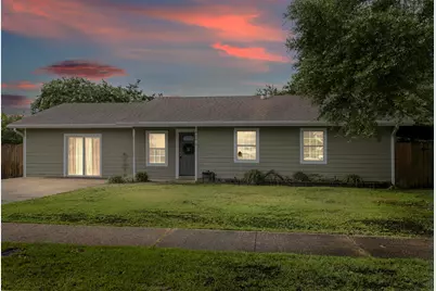 726 E Hollywood Boulevard E, Mary Esther, FL 32569 - Photo 1