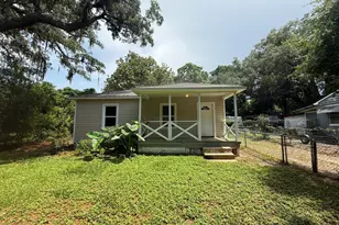 5252 Admiral Halsey Rd, Milton, FL 32583 - Photo 1