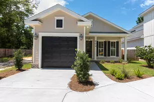 904 E Yonge Street E, Pensacola, FL 32503 - Photo 1