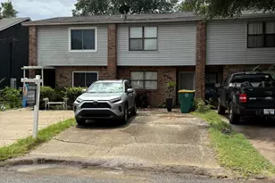 616 Virginia Oak Ct, Fort Walton Beach, FL 32548 - Photo 1