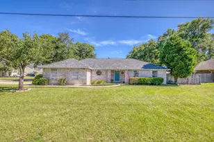 7274 Mossy Oaks Dr, Navarre, FL 32566 - Photo 1