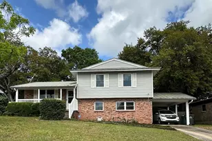 6110 E Shore Dr E, Pensacola, FL 32505 - Photo 1