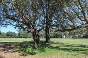 2744 Muirfield Dr, Navarre, FL 32566 - Photo 1