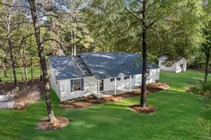 195 Miller Rd, Defuniak Springs, FL 32435 - Photo 1