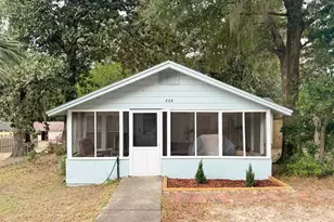 226 Palmetto Ave, Niceville, FL 32578 - Photo 1