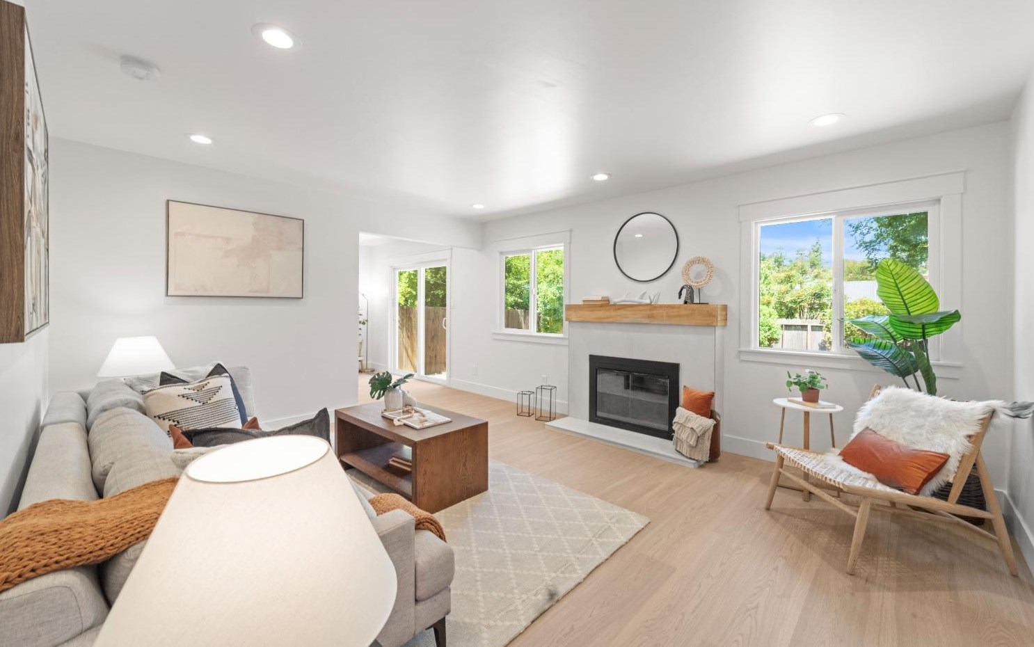1119 8th St, Davis, CA 95616-2307