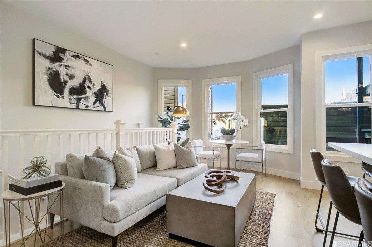 1546 Jones St, San Francisco, CA 94109-3262