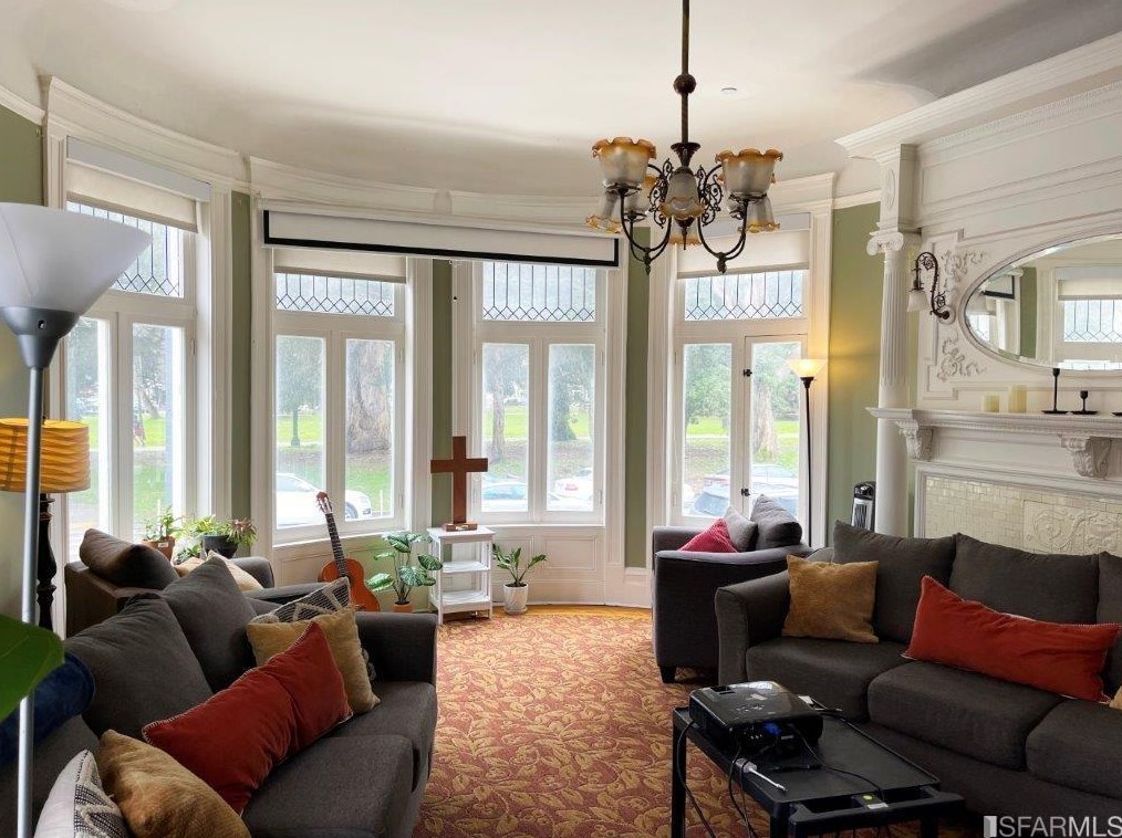 301 Lyon St, San Francisco, CA 94117-2108