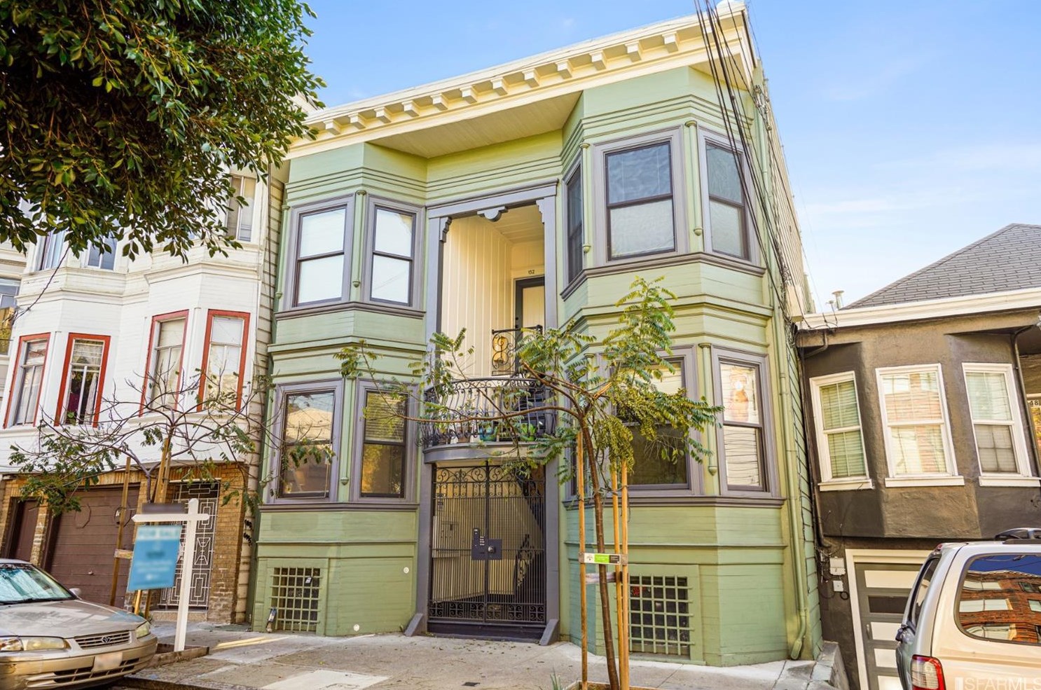 152 San Carlos St, San Francisco, CA 94110-1720