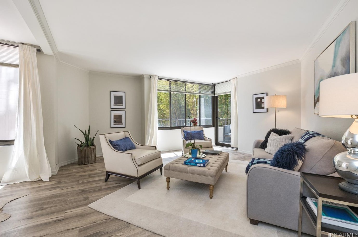 150 Lombard St, San Francisco, CA 94111-1139