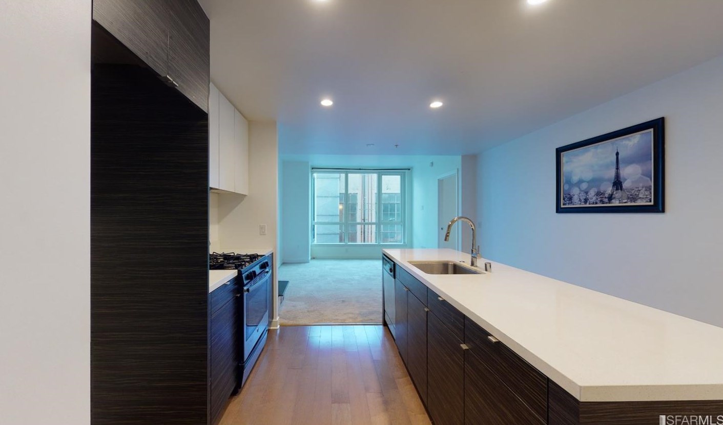 1688 Pine St, San Francisco CA  94109-4525 exterior