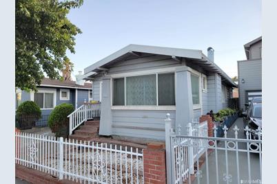 133 Macdonald Avenue - Photo 1