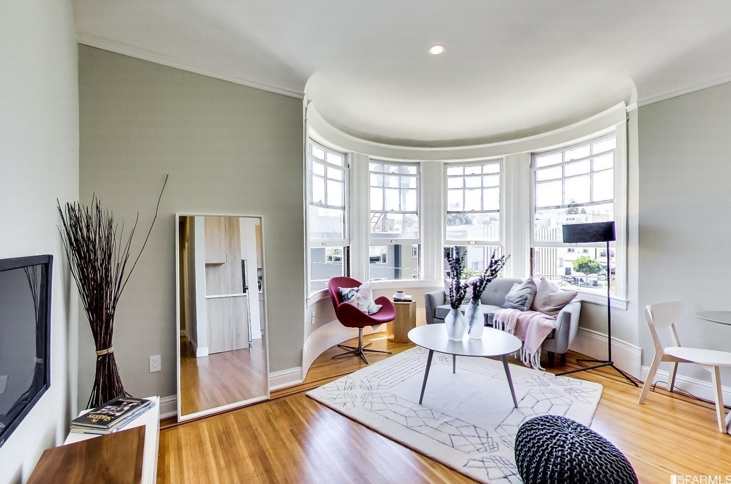 3410 22nd St #5, San Francisco, CA 94110