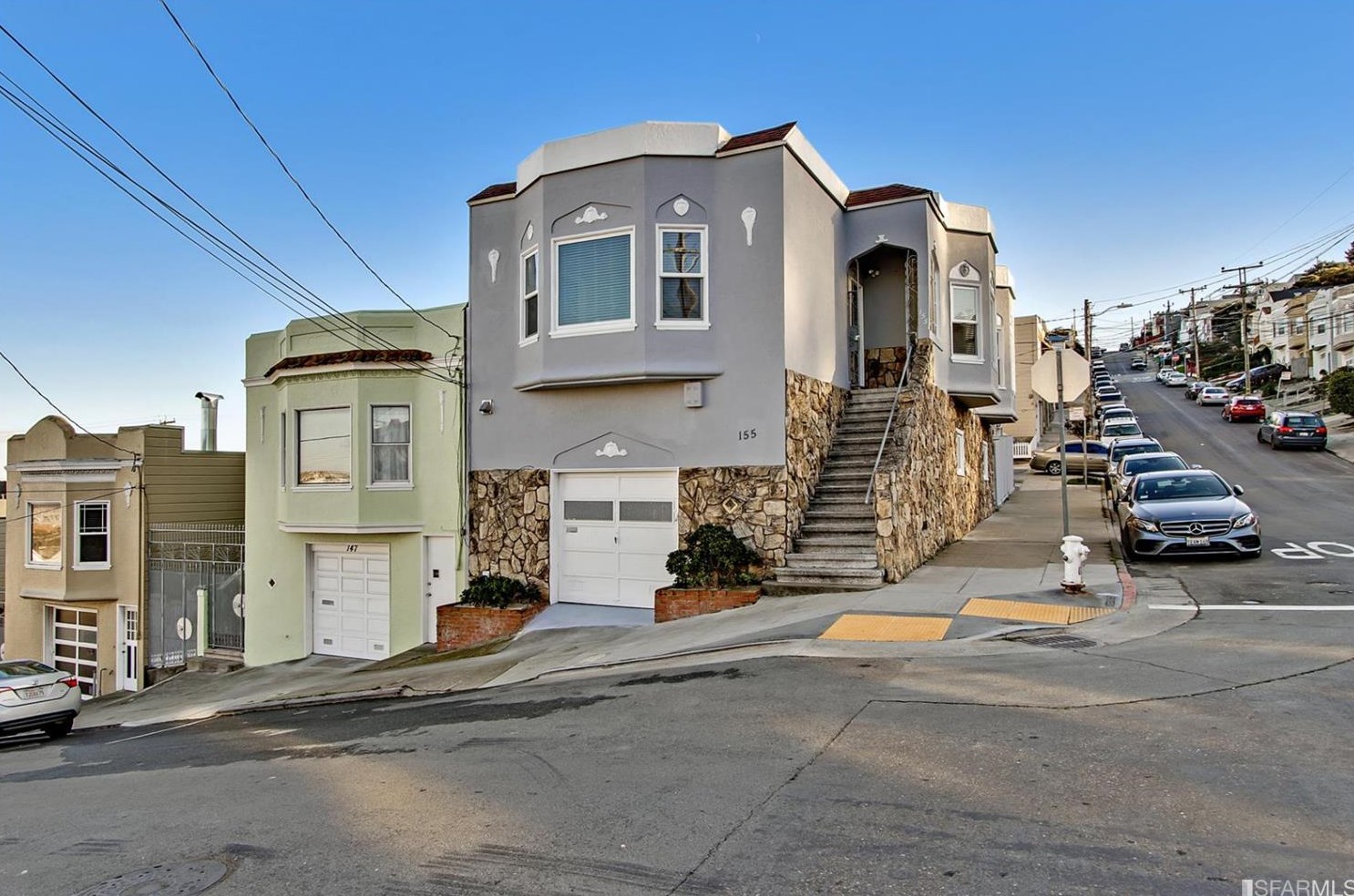 155 Olmstead St, San Francisco, CA 94134-1937