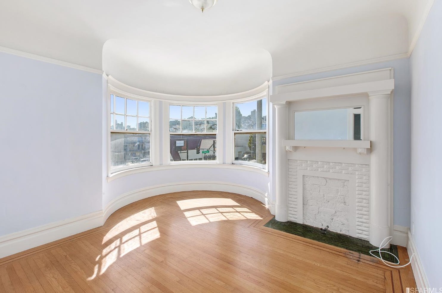 2300 Lombard St, San Francisco, CA 94123-2602