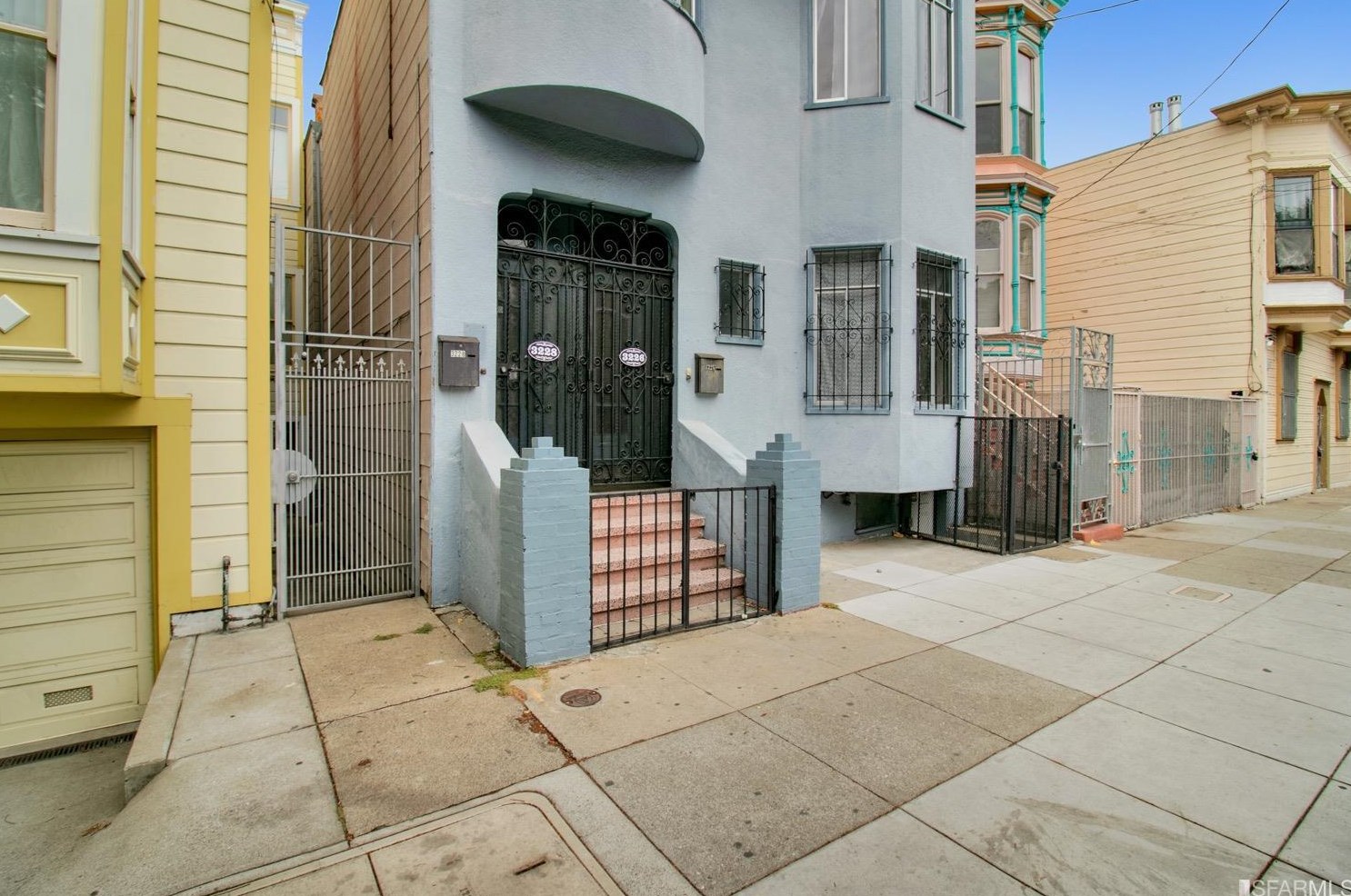 3226 18th St, San Francisco, CA 94110-1913