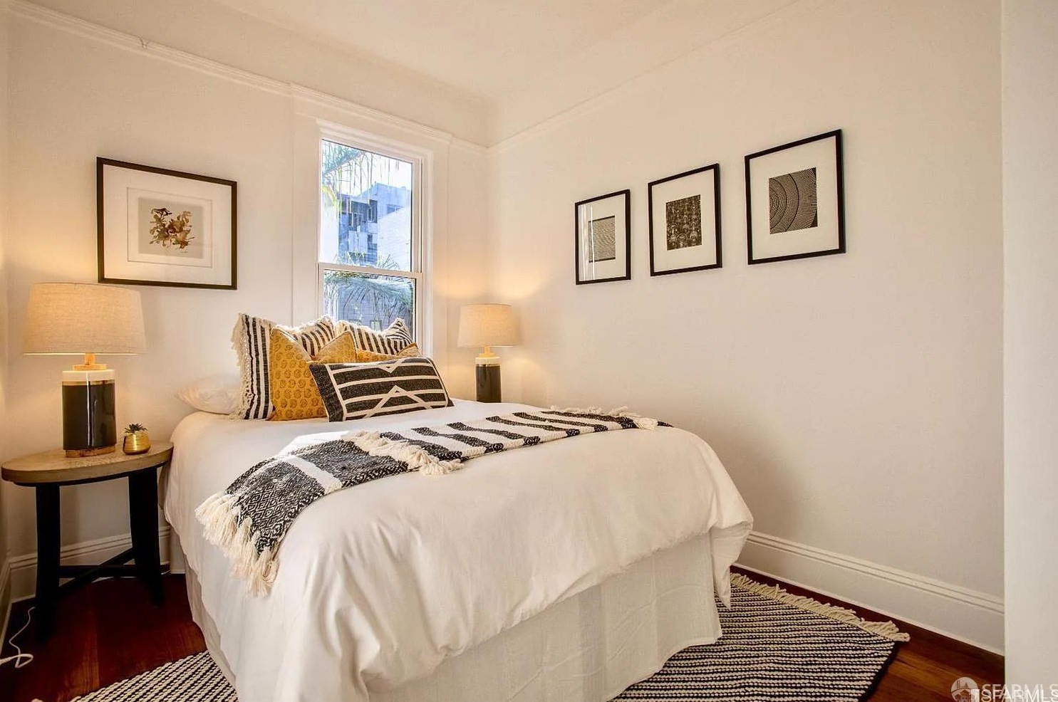 1329 Kearny St, San Francisco CA  94133-3403 exterior