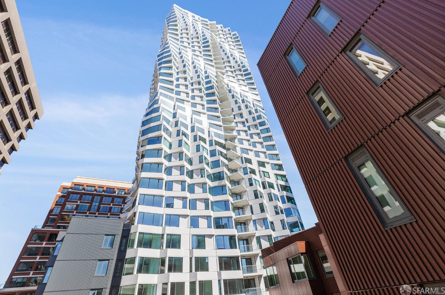 280 Spear St, San Francisco CA  94105-1613 exterior