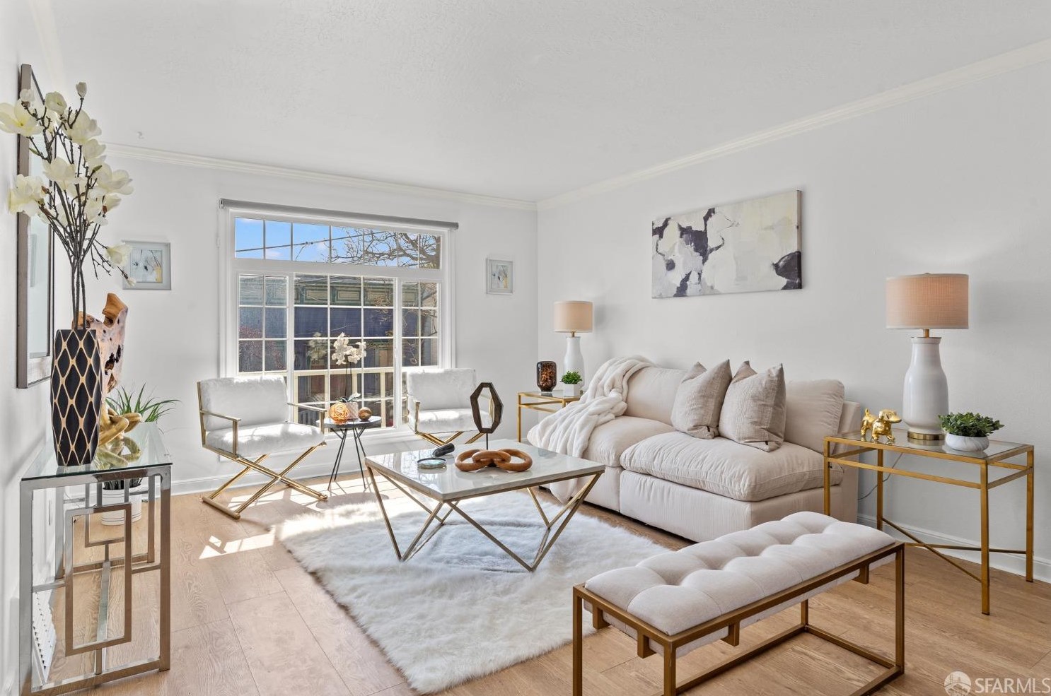92 Manchester St, San Francisco, CA 94110-5215