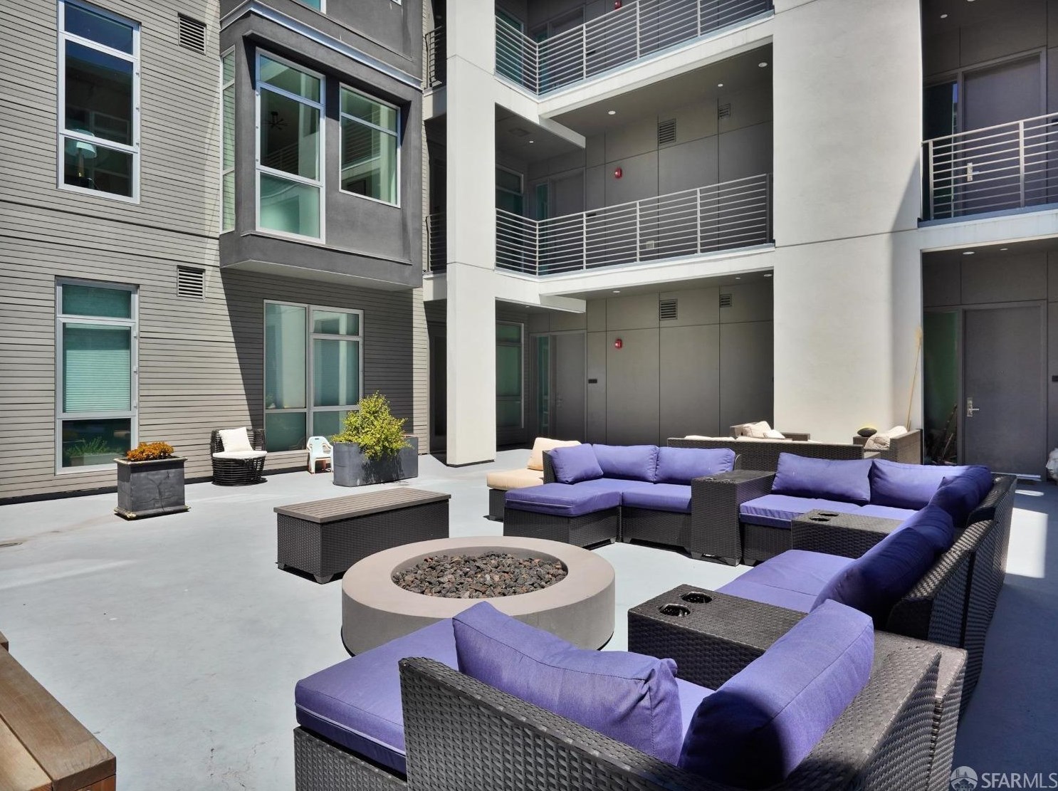 1001 17th St, San Francisco, CA 94107-2508
