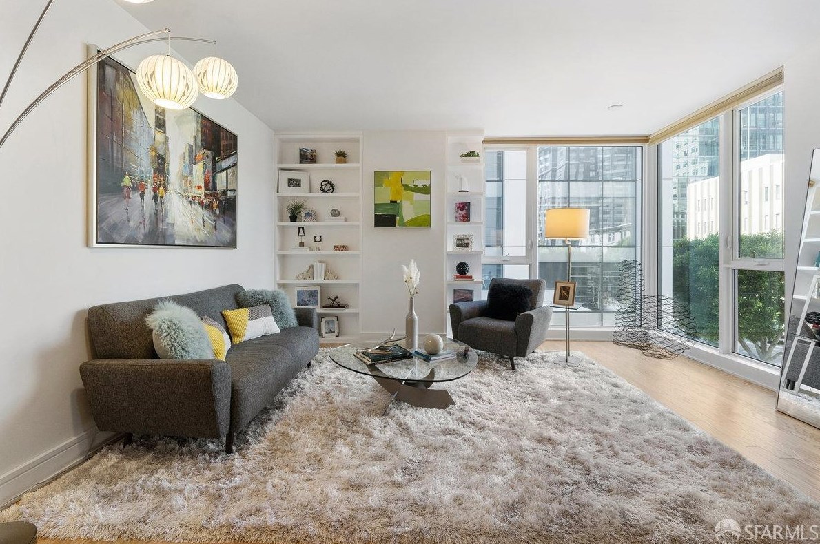 631 Folsom St, San Francisco CA  94107-3609 exterior