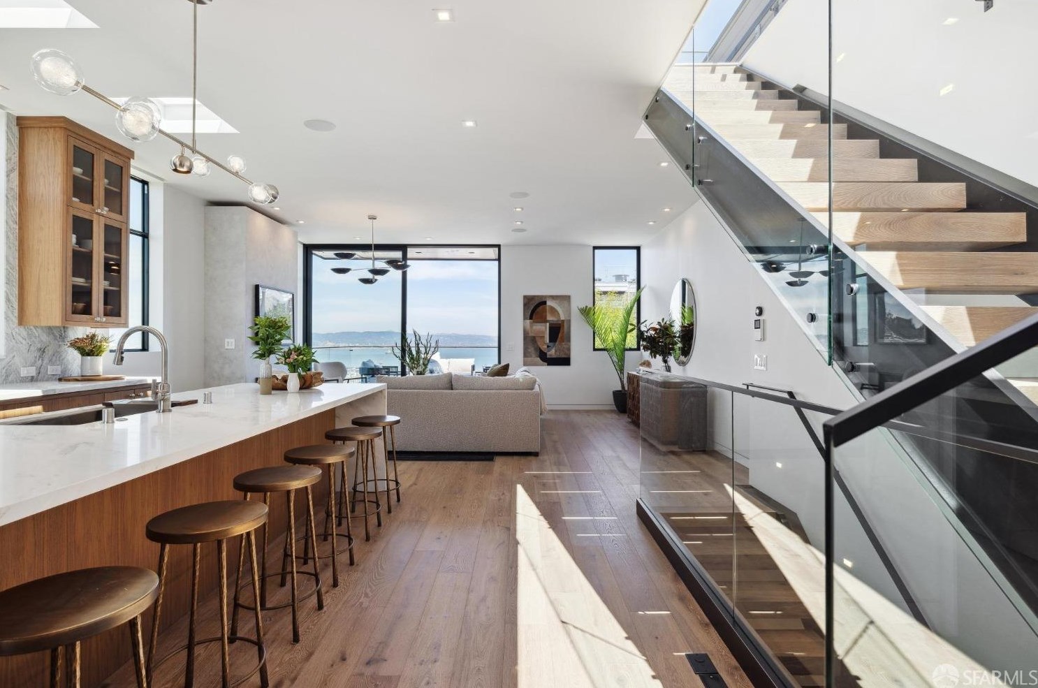 877 Carolina St, San Francisco CA  94107-2703 exterior