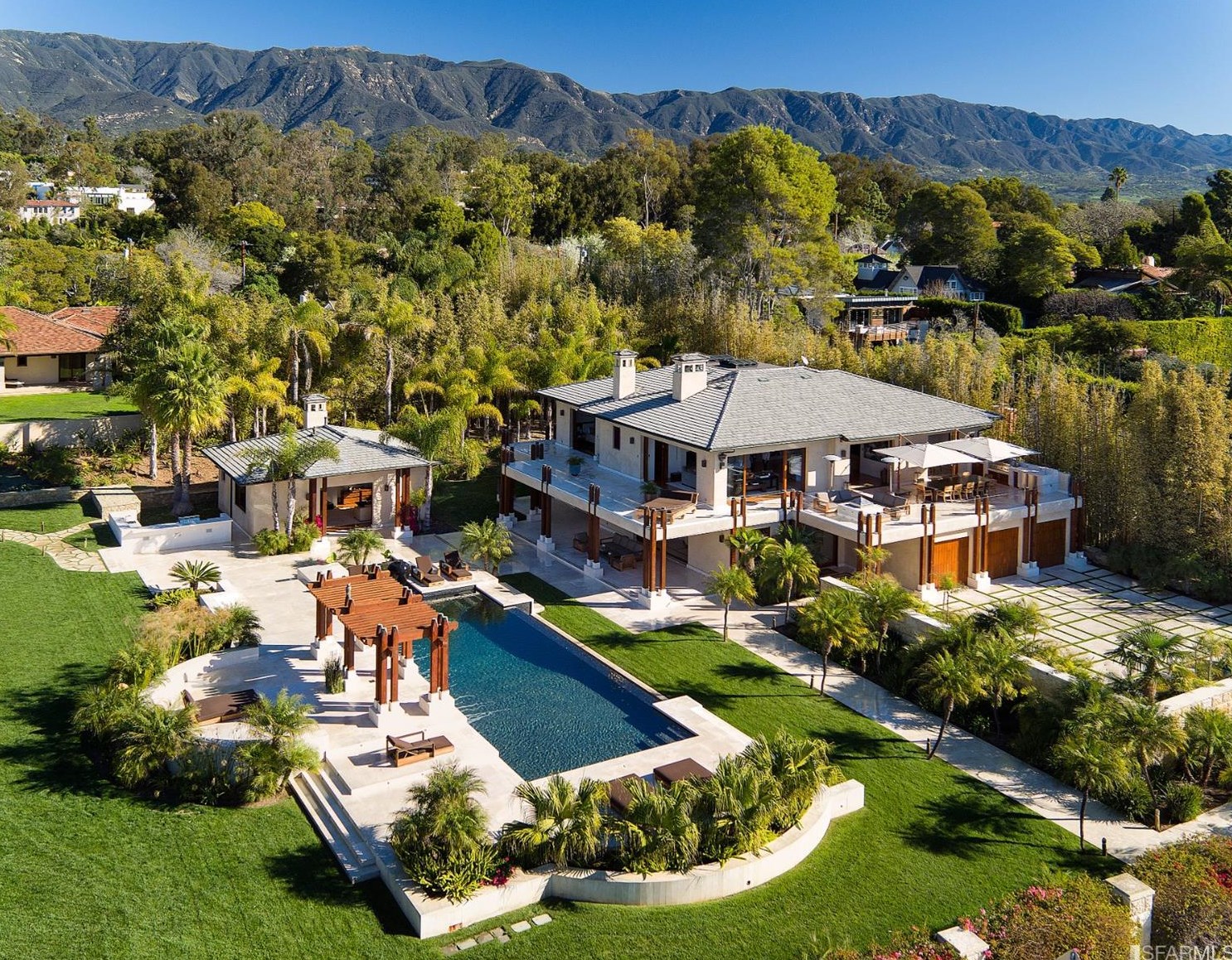 1104 Channel Dr, Santa Barbara, CA 93108