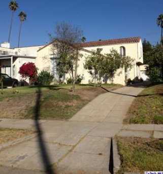 1220 Westchester Pl Los Angeles Ca 90019 Mls 22180234 Coldwell 1220 Westchester Placelos Angelesca90019 Place Photo 1