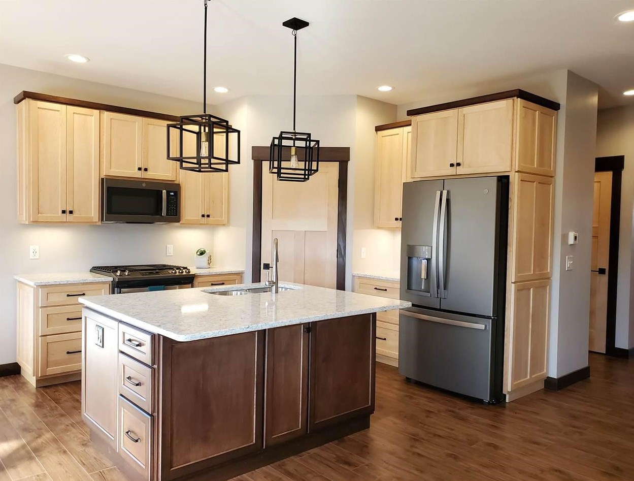 1110 Wildflower Dr, Marshfield, WI 54449