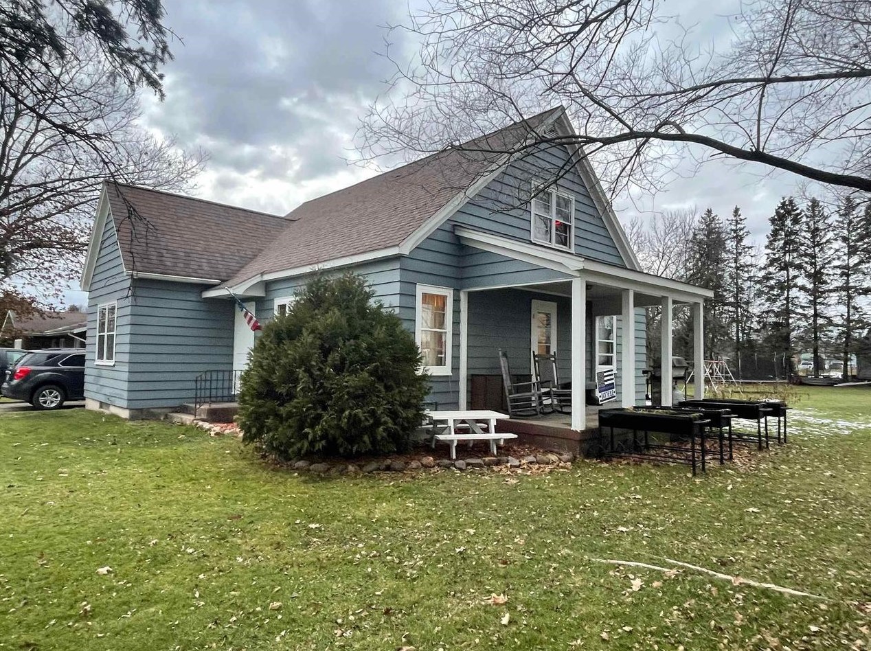 745 E Ogden St, Perkinstown, WI 54451