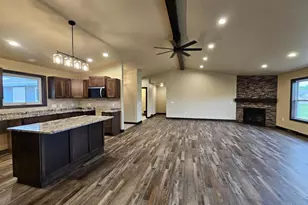 118311 Sunset Ridge Dr, Stratford, WI 54484 - Photo 2