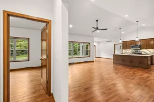 1403 Skyline Dr, Stevens Point, WI 54482 - Photo 40