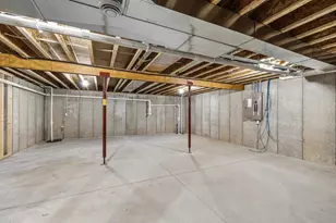 1403 Skyline Dr, Stevens Point, WI 54482 - Photo 48