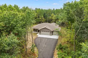 1403 Skyline Dr, Stevens Point, WI 54482 - Photo 56