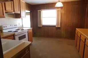 700 Grand Ave, Merrill, WI 54452 - Photo 4