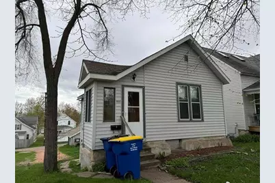 402 N Genesee Street, Merrill, WI 54452 - Photo 2