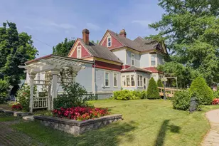 201 S Vine Ave, Marshfield, WI 54449 - Photo 6