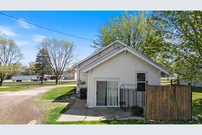 151 S Madison Street, Unity, WI 54488 - Photo 4