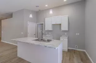 5581 Forest Creek Rd, Stevens Point, WI 54482 - Photo 6