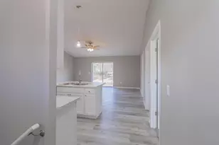 220 Leonard St, Stevens Point, WI 54482 - Photo 2