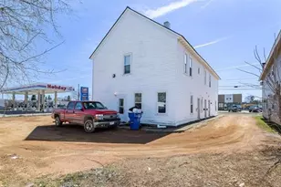 1322 W Main St, Merrill, WI 54452 - Photo 10