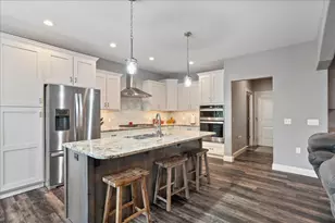 1415 E 20th St, Marshfield, WI 54449 - Photo 10