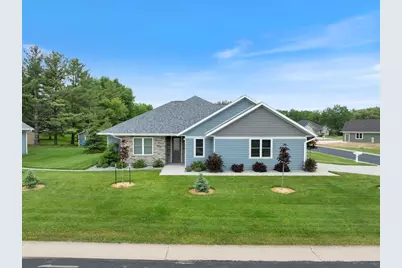 1415 E 20th Street, Marshfield, WI 54449 - Photo 2