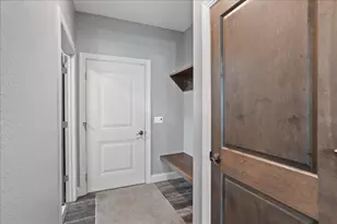 1415 E 20th St, Marshfield, WI 54449 - Photo 22